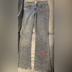 Cache womens turquoise coral studded jeans size 4 beautiful boutique. Made USA